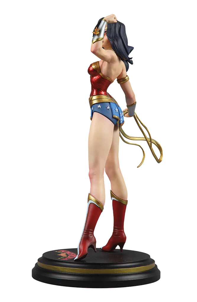 Wonder Woman by J. Scott Campbell DC Cover Girl Statues