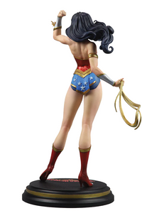 Wonder Woman by J. Scott Campbell DC Cover Girls Statues – J Wonder Woman by J. Scott Campbell DC Cover Girls Statues – J